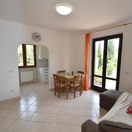 Villa Pesco - Indipendente Con Giardino Privato E Posto Auto *