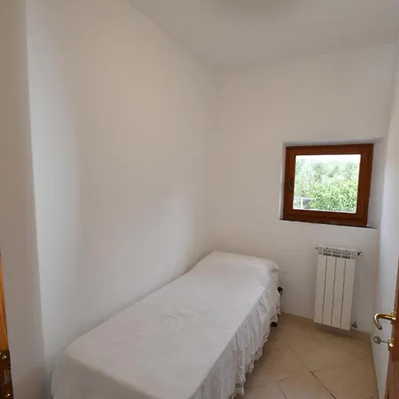 Villa Pesco - Indipendente Con Giardino Privato E Posto Auto